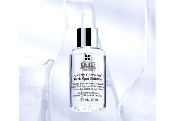27 Kiehls DS Clearly Brightening Essence